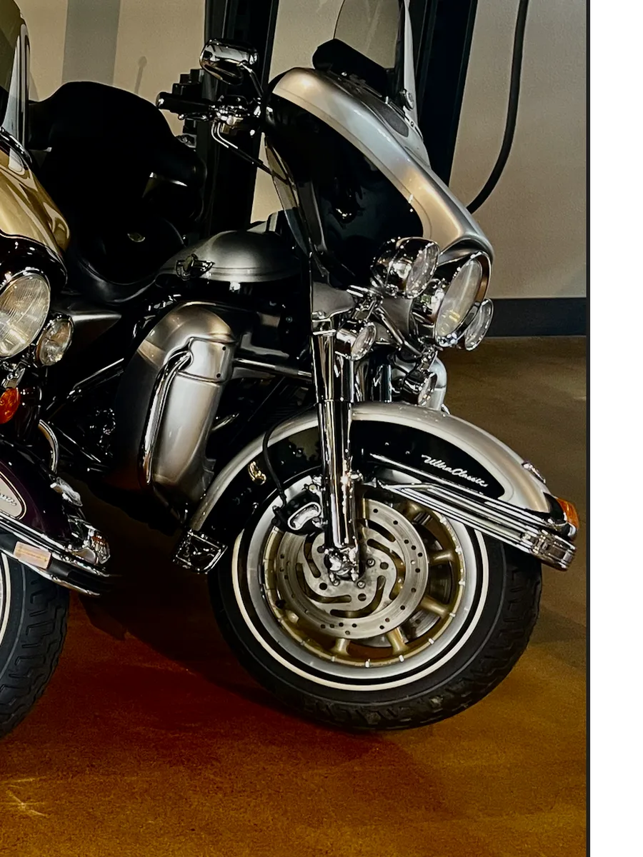 2003 Electra Glide Ultra Classic, 100th Anniversary motorcycle owned by Rich Teerlink