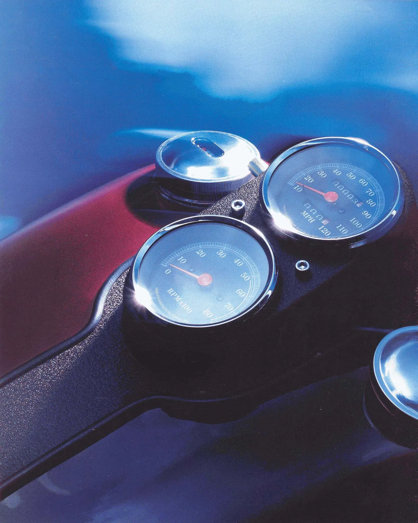 Page 16 from the 1988 Harley-Davidson models catalog