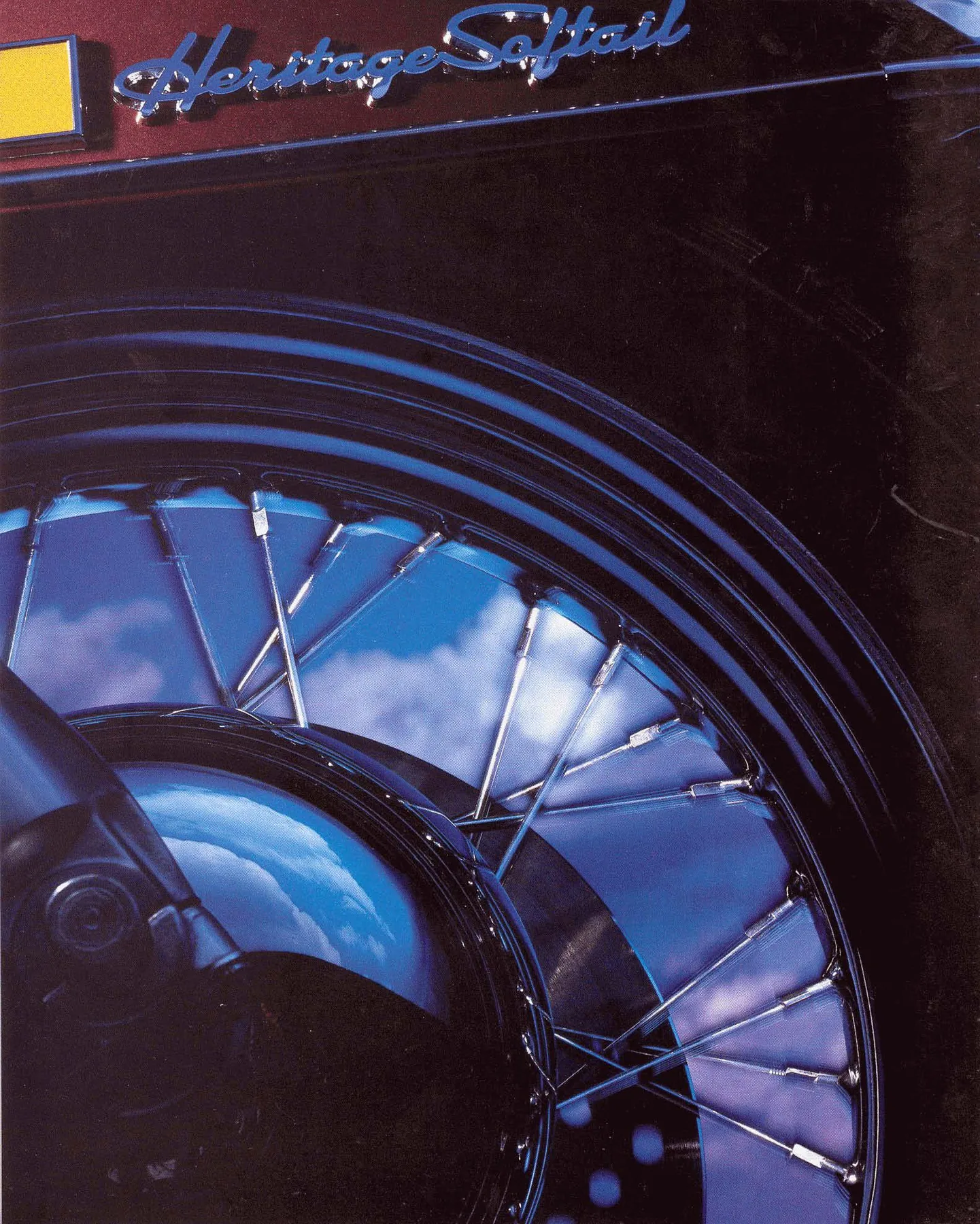 Page 28 from the 1988 Harley-Davidson models catalog