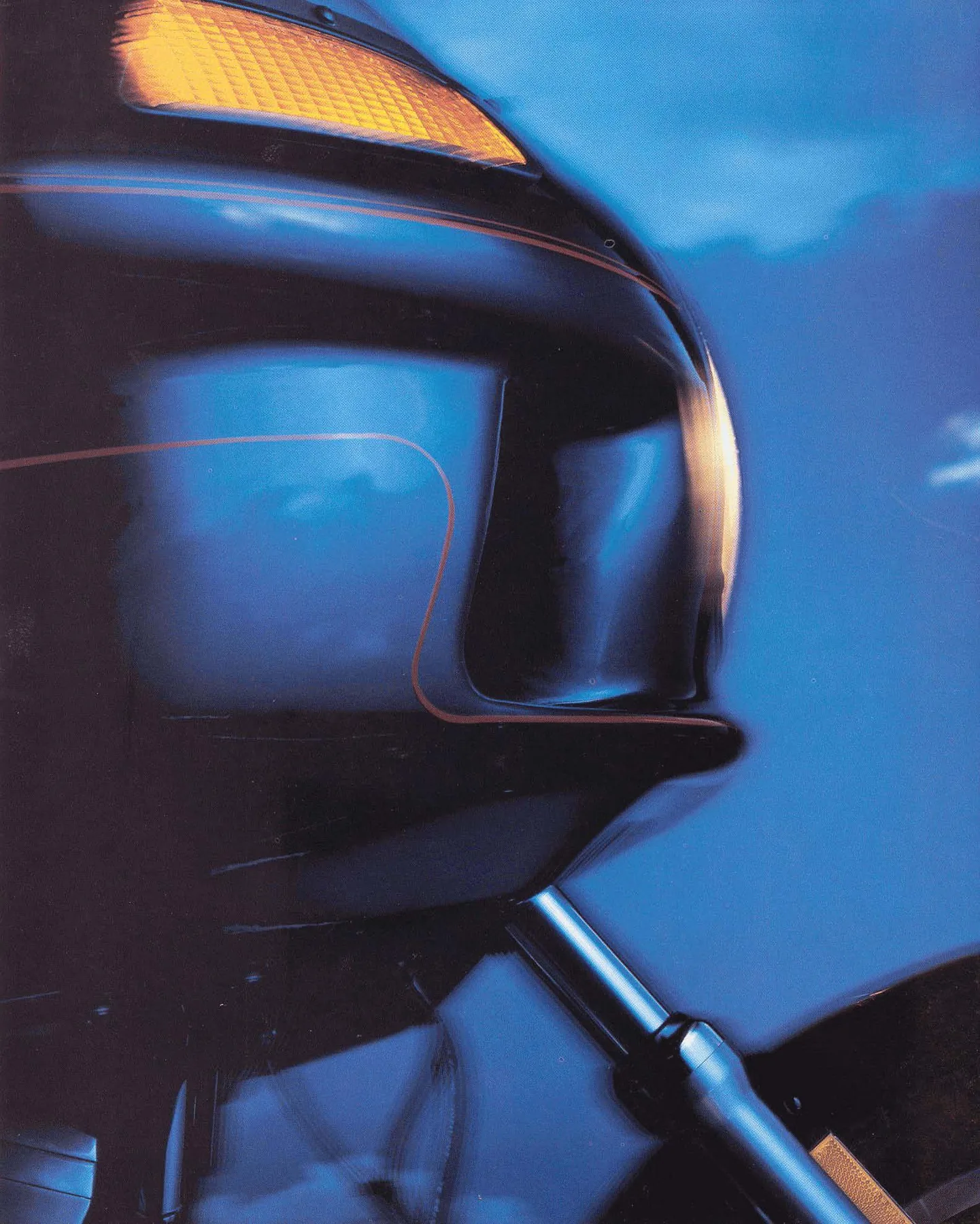Page 37 from the 1988 Harley-Davidson models catalog