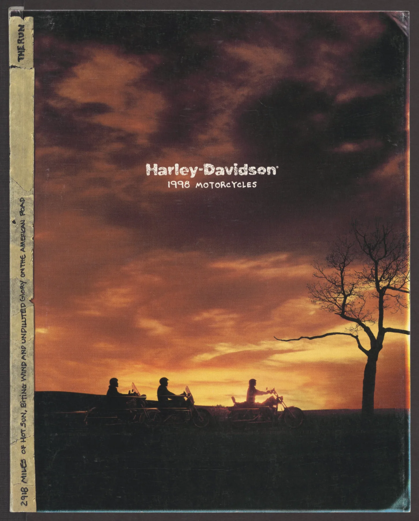 Page 01 from the 1998 Harley-Davidson models catalog