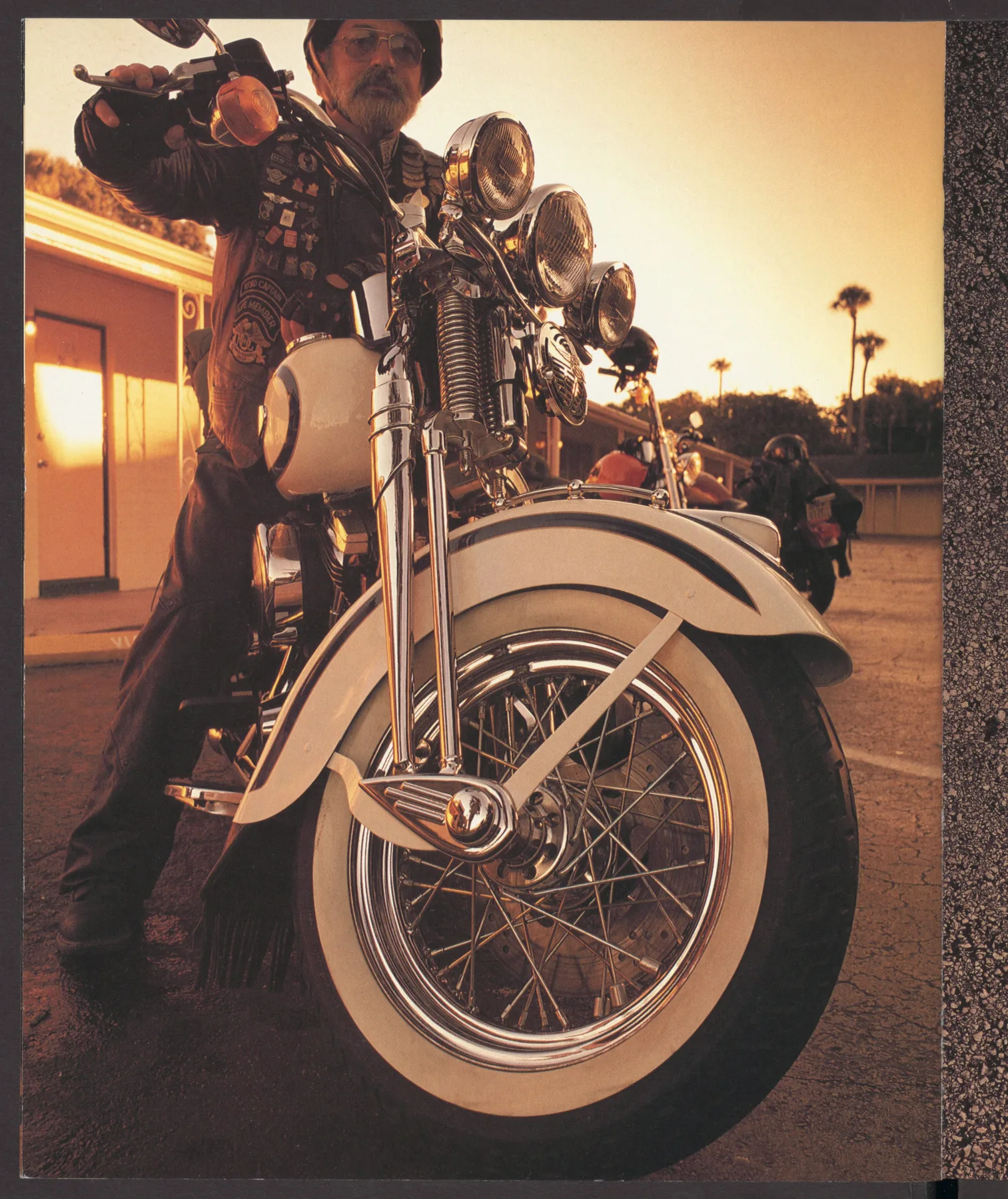 Page 11 from the 1998 Harley-Davidson models catalog