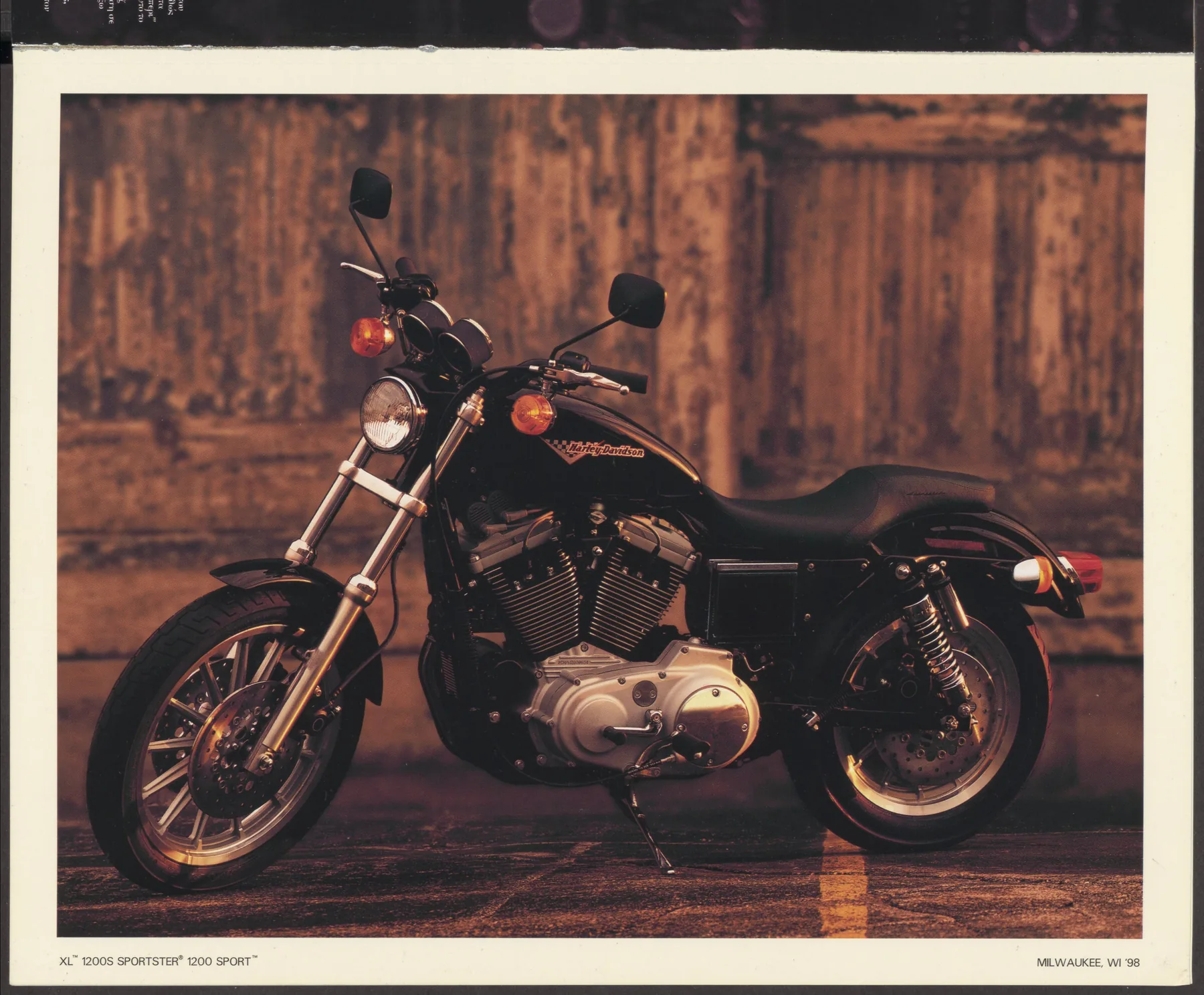 Page 14 from the 1998 Harley-Davidson models catalog